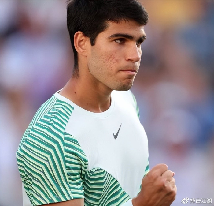 連續居住滿 連續居住滿