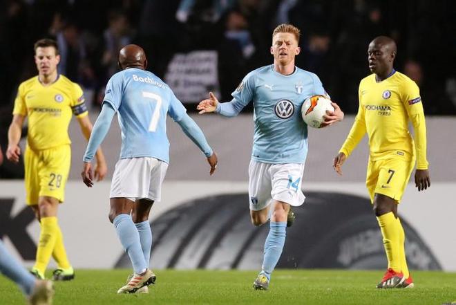 扰他的伤病 扰他的伤病